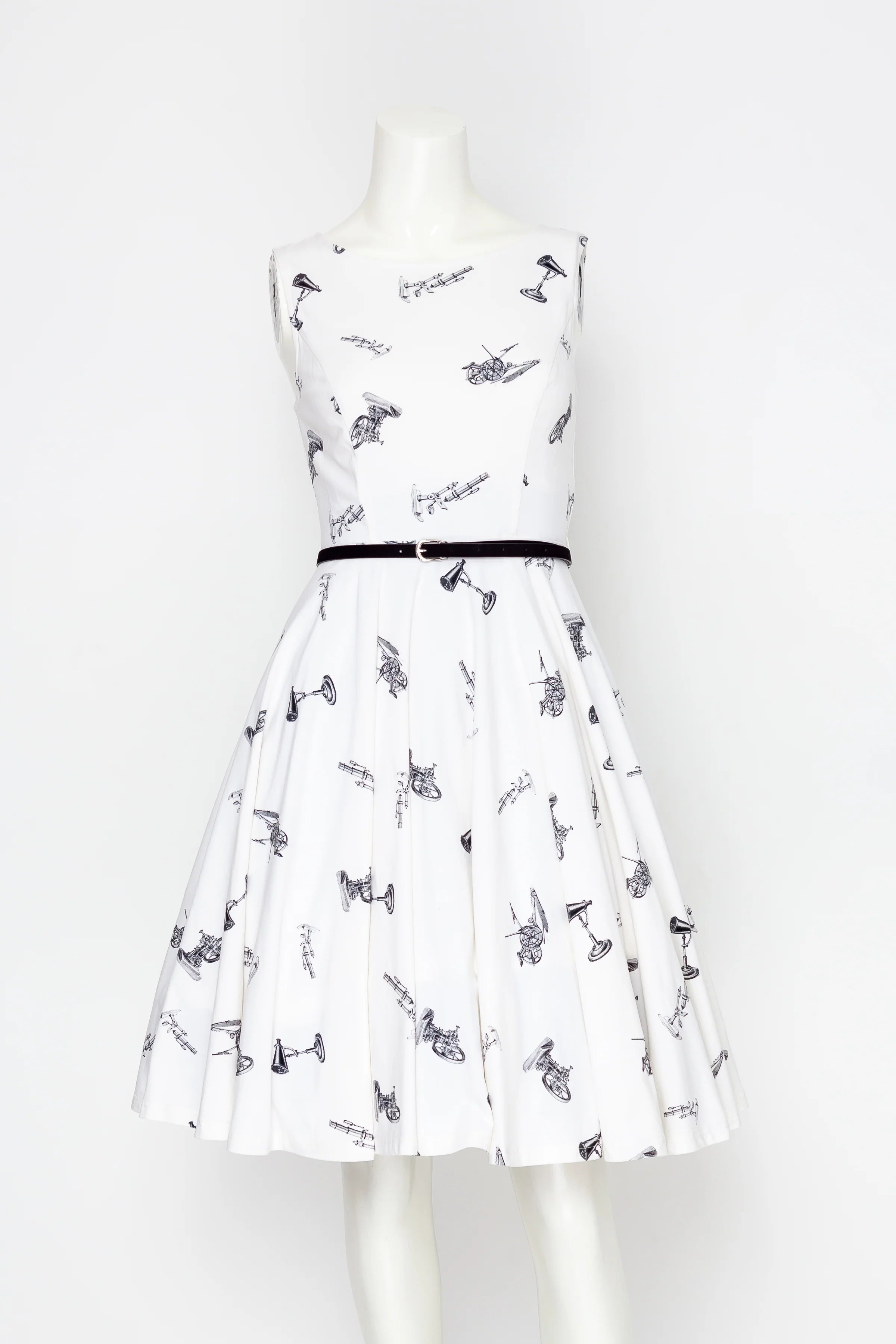 Where is the Best Store For Vintage Fashion Trends
