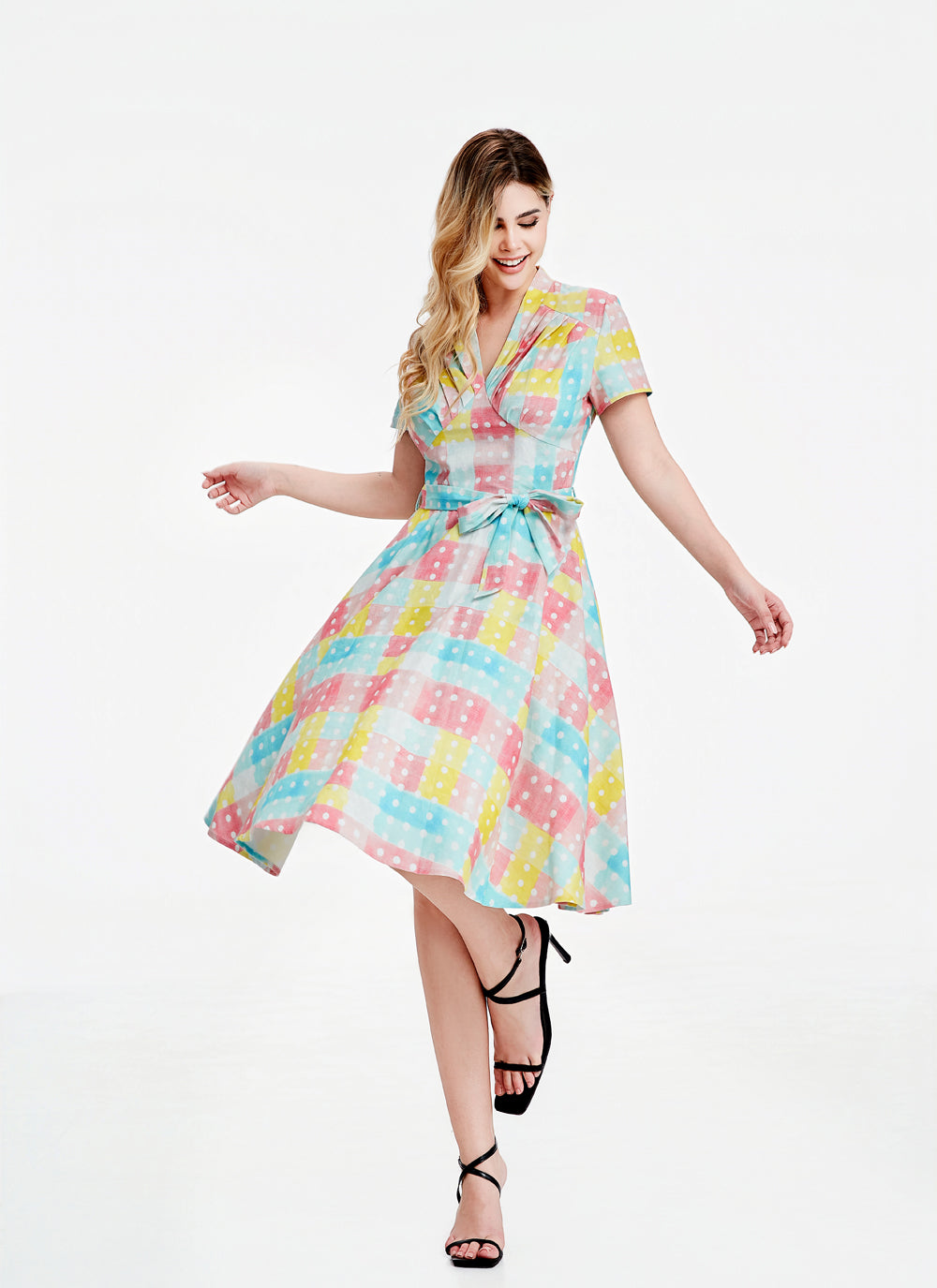 "Rose" Polka Pop Picnic