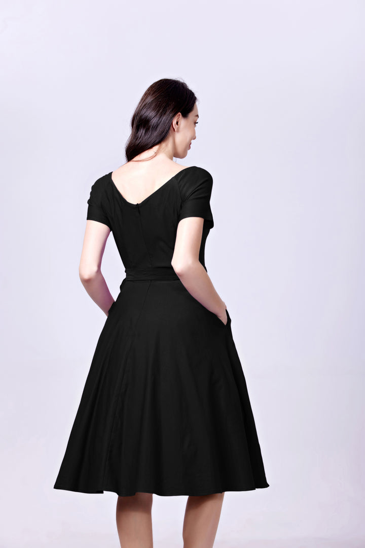 "Bella" Black Solid (Viscose Blend Stretch)
