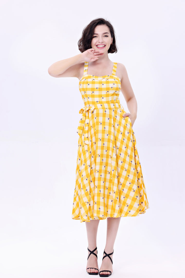 "Lori" Bees in Gingham
