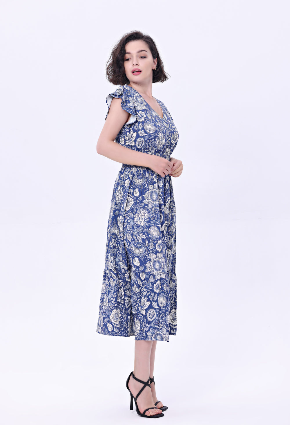 "Daisy" Monochrome Florals