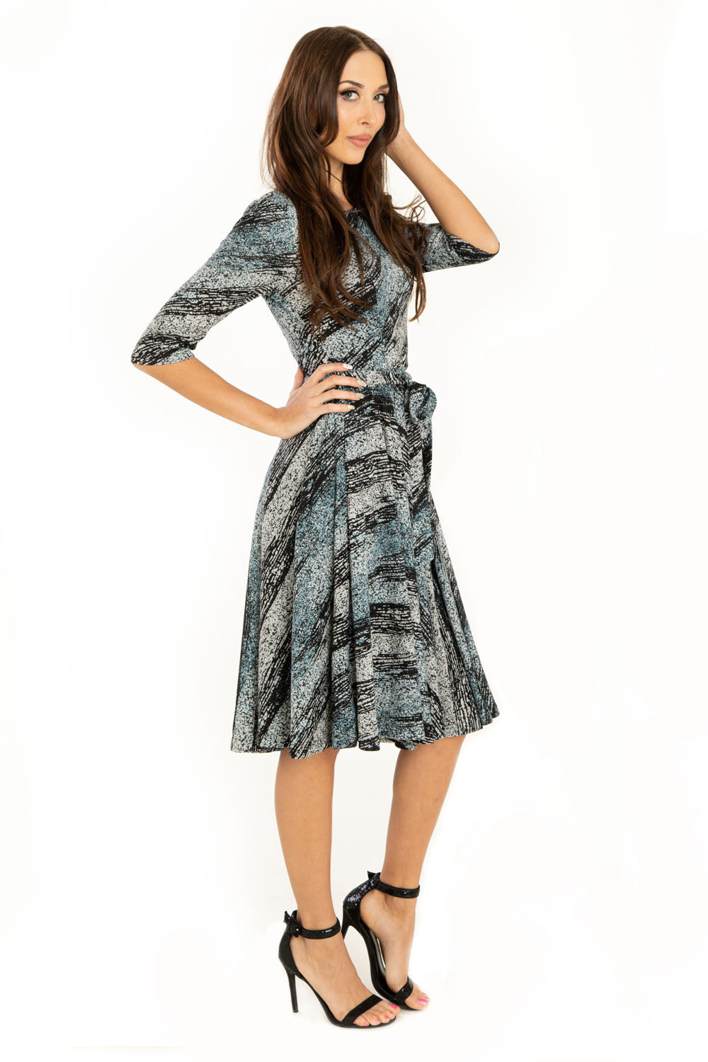 "Aria" Blue Black Distressed Grunge