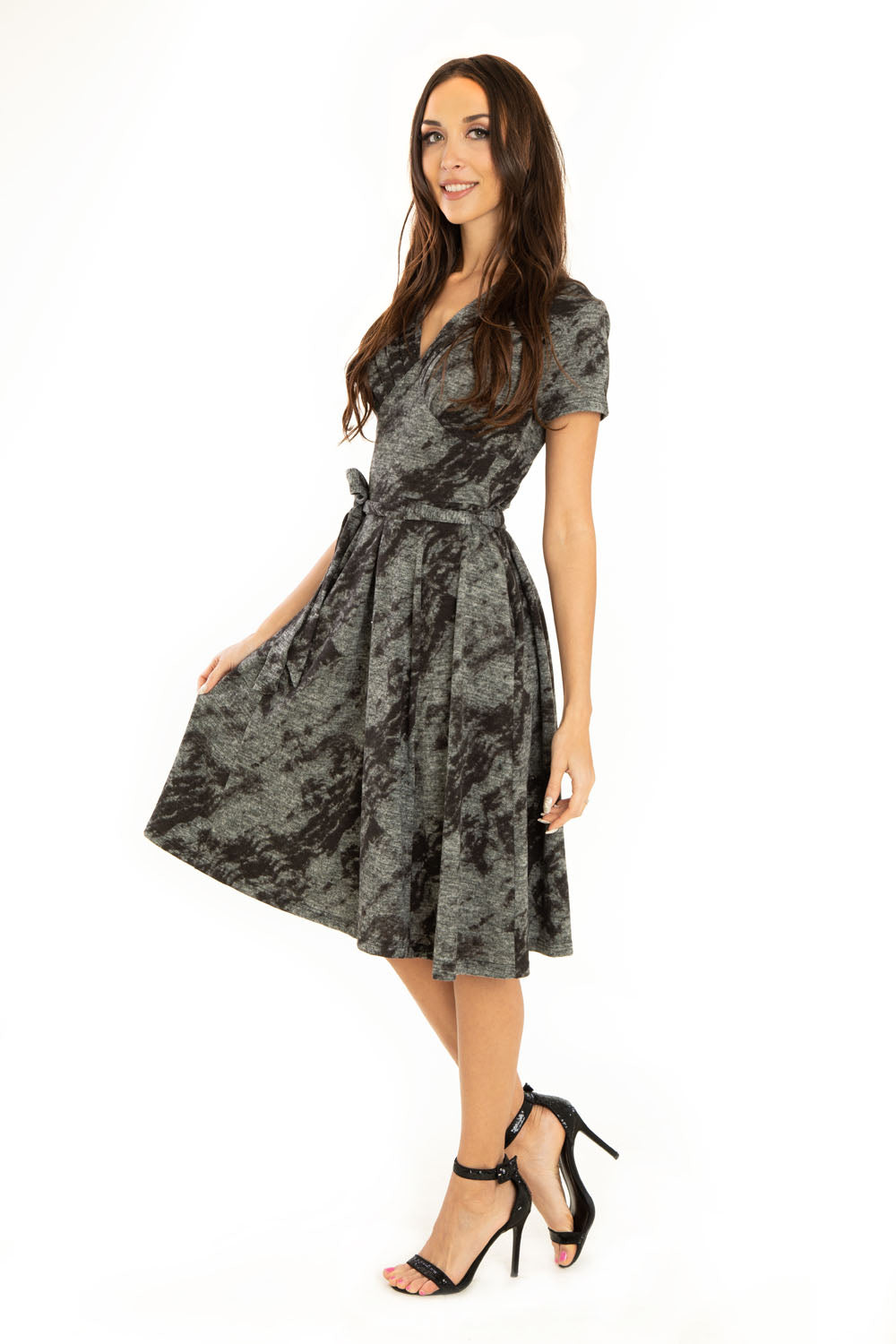 "Rose" Black Gray Burn Out