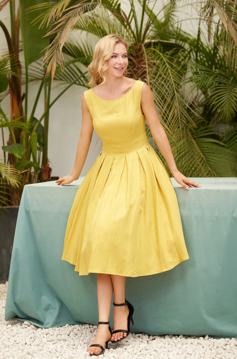 "Lily" Solid Yellow